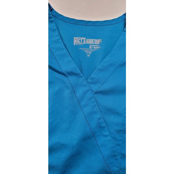 Grey's Anatomy Barco Scrub 2 Womens Tops Lot M Mock Wrap Black Blue Nurse Vet - Picture 6 of 8
